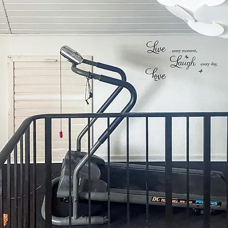 Vi Holiday home *